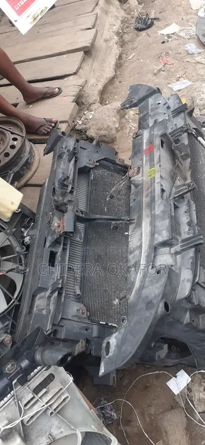 Radiator and Fan and Condenser for Mazda Cx9 2012