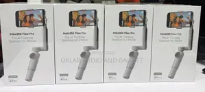 Insta360 Flow Pro Ai Tracking Stabilizer For Smartphones