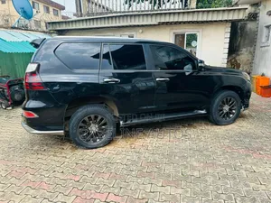 Lexus GX 460 2010 Black