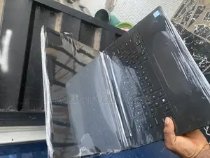 New Laptop Dell 8GB Intel Core I5 SSD 256GB