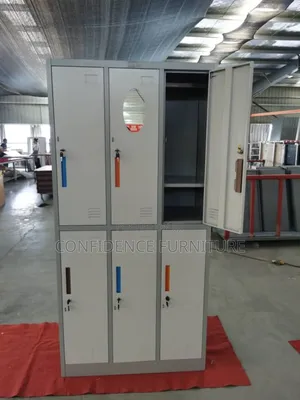 High Quality Executive 6 Door Locker
