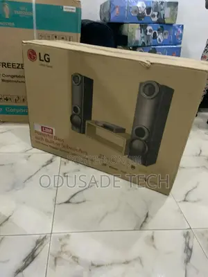 Slim Theater 600W LG Powerful Bass With Built in Subwoofers