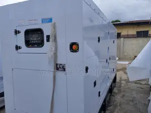 Functional Perkins 400kva Soundproof Generator 00067n