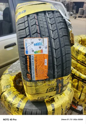 275/50r20 Tire