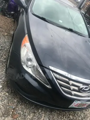 Hyundai Sonata 2011 Black