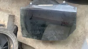 Dm for Back Door Glass for Rx 350 2015 Available Now
