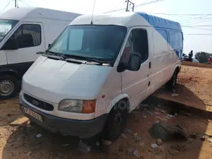 Ford Transit 2005 White