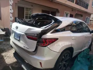 2020 Lexus Rx350 Back Windscreen Glass Available We Deliver