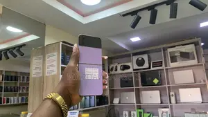 Samsung Galaxy Z Flip4 128 GB Purple