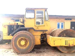 Roller Compactor for Rent