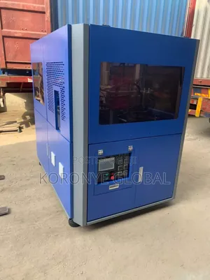 3 Cavity Auto Pet Bottle Blowing Machine