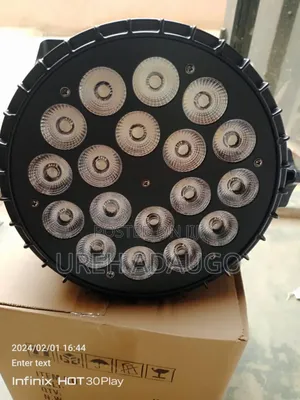 18 Lamp by 10w Parcan Light
