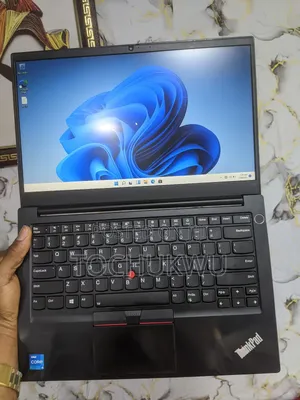 Laptop Lenovo ThinkPad E14 Gen 4 8GB Intel Core I5 SSD 256GB