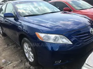 Toyota Camry LE 4dr Sedan (2.4L 4cyl 5A) 2009 Blue