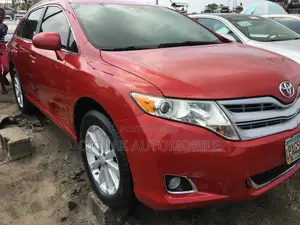Toyota Venza 2010 Red