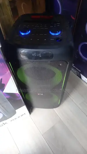 X Boom Speaker for Homes/ Clubs/ Stages/ Bars/ Restaurants