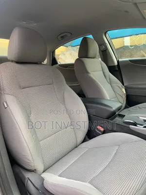 Hyundai Sonata GLS Sedan FWD (2.4L 4cyl 6A) 2011 Gray