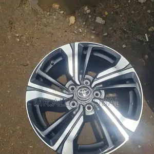 17inches Toyota Hilux Rim 2005