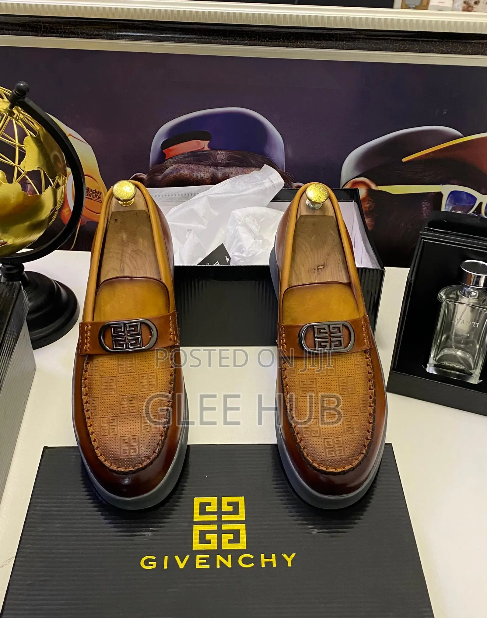 Givenchy Patterned Shoes