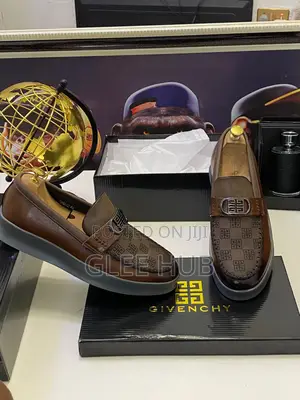 Givenchy Patterned Shoes