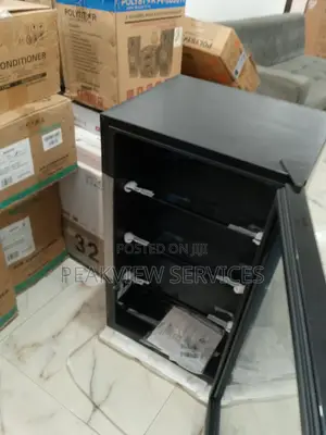 Economical 91L Hisense Jc-94 Beverage Cooler Refrigerator