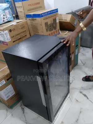 Eco Friendly Hisense 91L Beverage Cooler Refrigerator Jc-94