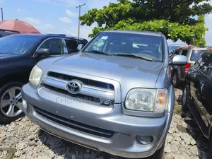 Toyota Sequoia Limited 4dr SUV 4WD (4.7L 8cyl 5A) 2007 Silver