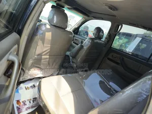 Toyota Sequoia Limited 4dr SUV 4WD (4.7L 8cyl 5A) 2007 Blue