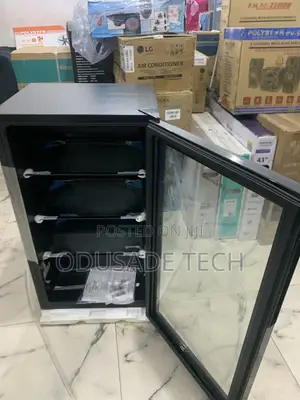Energy Wise Hisense 91LITRES Chiller Showcase Fridgefl94cj