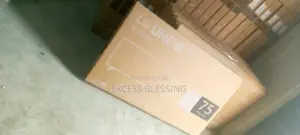 Original Netflix Frameless Lg 75" Tv
