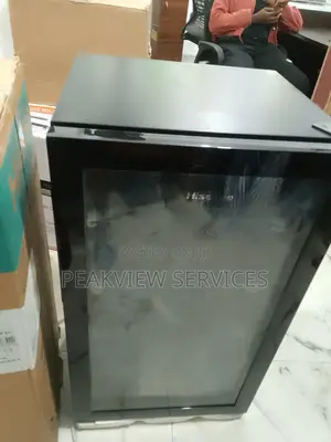 High Performace Beverage Cooler 91L Hisense Refrigerator