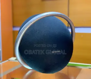 Onyx Studio 8 Speaker