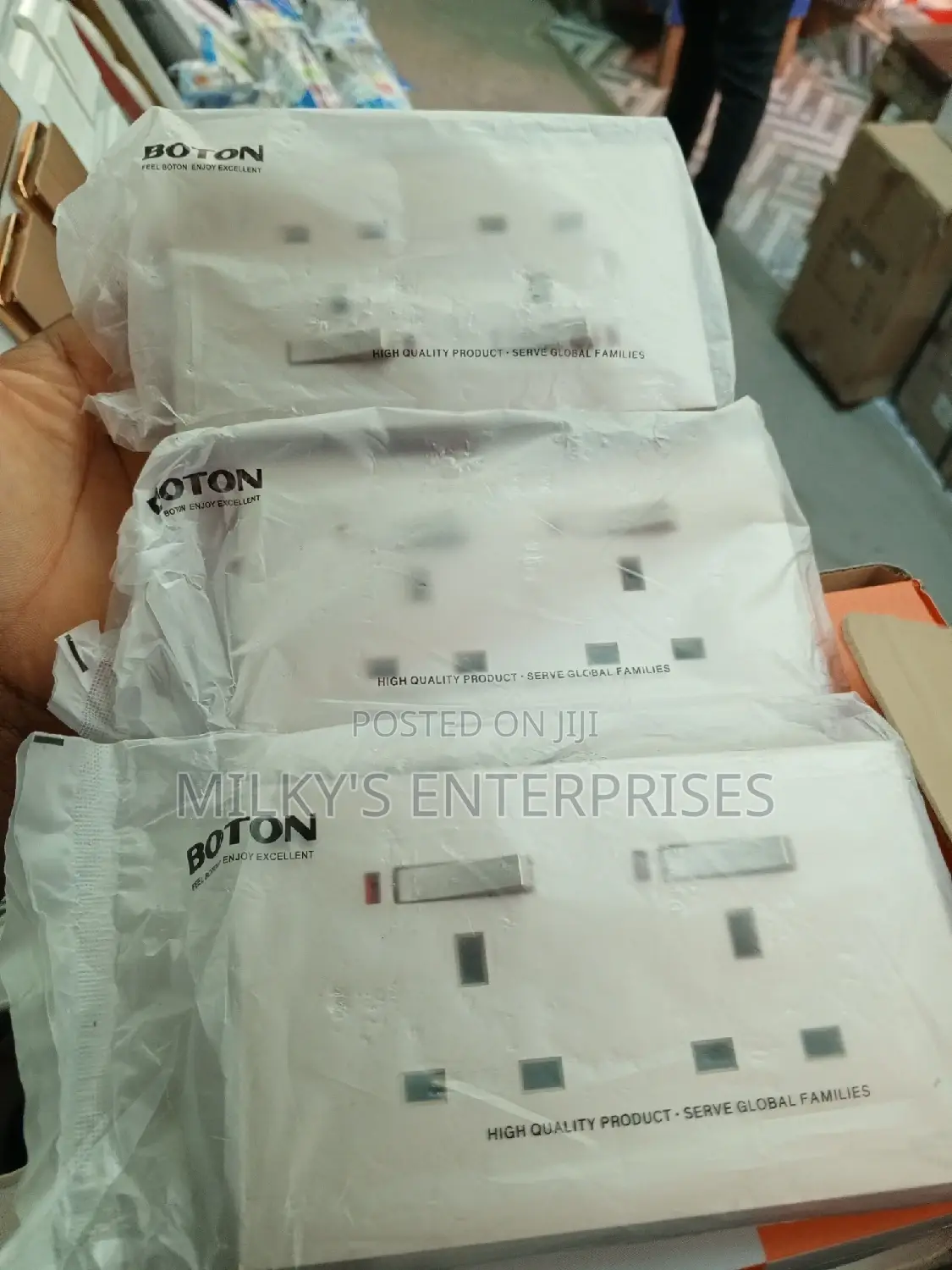 13A Original Boton Double Socket (Golden Color)
