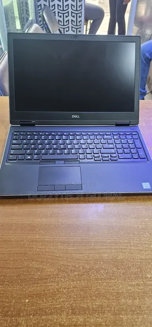 Laptop Dell Precision 7530 32GB Intel Core I9 SSD 1T