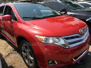 Toyota Venza V6 AWD 2010 Red
