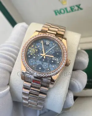 Luxury Rolex Chain Watch With Round Face Ice