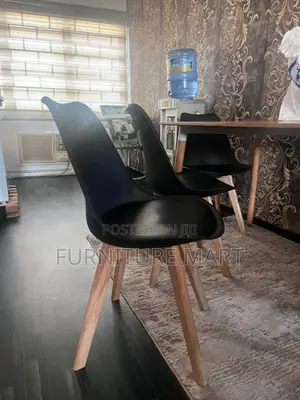 Comfortable Plastic Chairs