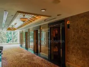 Small Lift Lobby