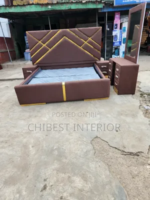 Upholstery 6by6 Bed With Its Accessories