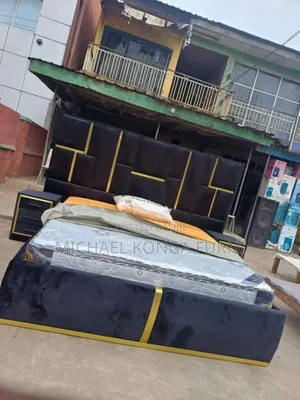 Luxurious 6b6 Padded Bed