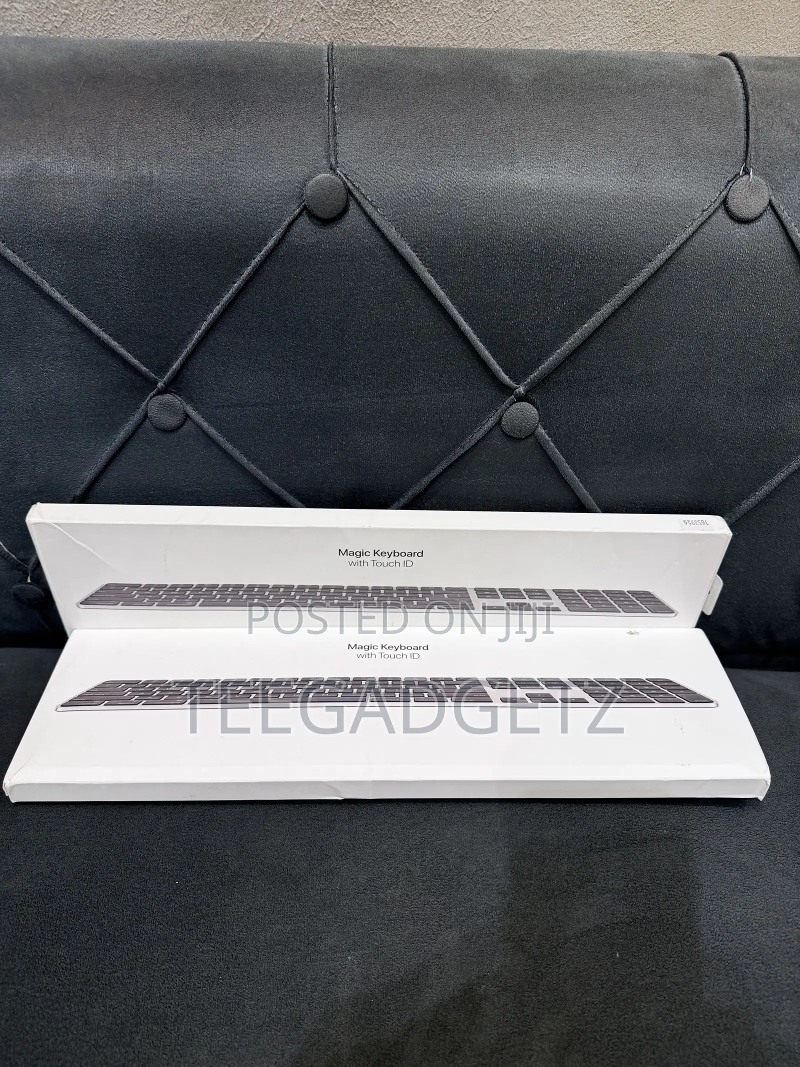 Open Box Magic Keyboard With Touch ID for Security