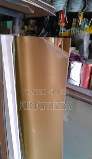 Mirror Gold Acrylic Glass