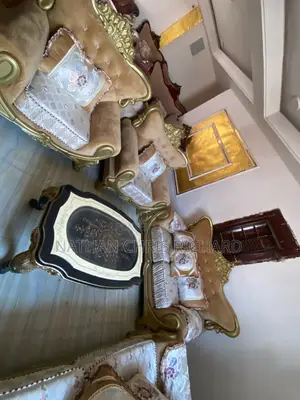 High Quality Sofa Set