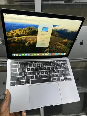 Laptop Apple MacBook Pro 2020 32GB Intel Core i7 SSD 512GB