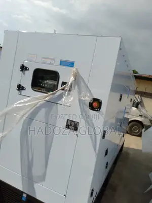 Highly-Innovative 400kva Sounddproof Perkins Generator