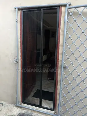 Collapsible Door Net