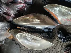 Headlight Nissan Altima 2008