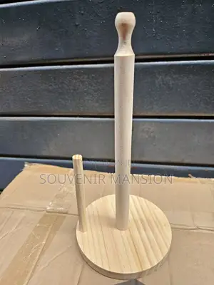 Bamboo Tissue Holder