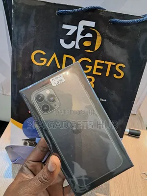 New Apple iPhone 11 Pro 64 GB Green
