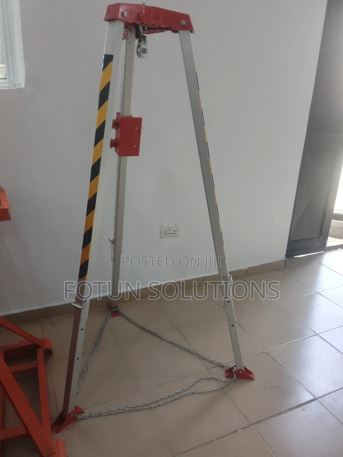 Tripod Stand